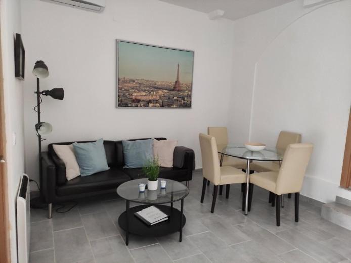 Piso Acogedor Con Encanto Navas del Rey Buitenkant foto